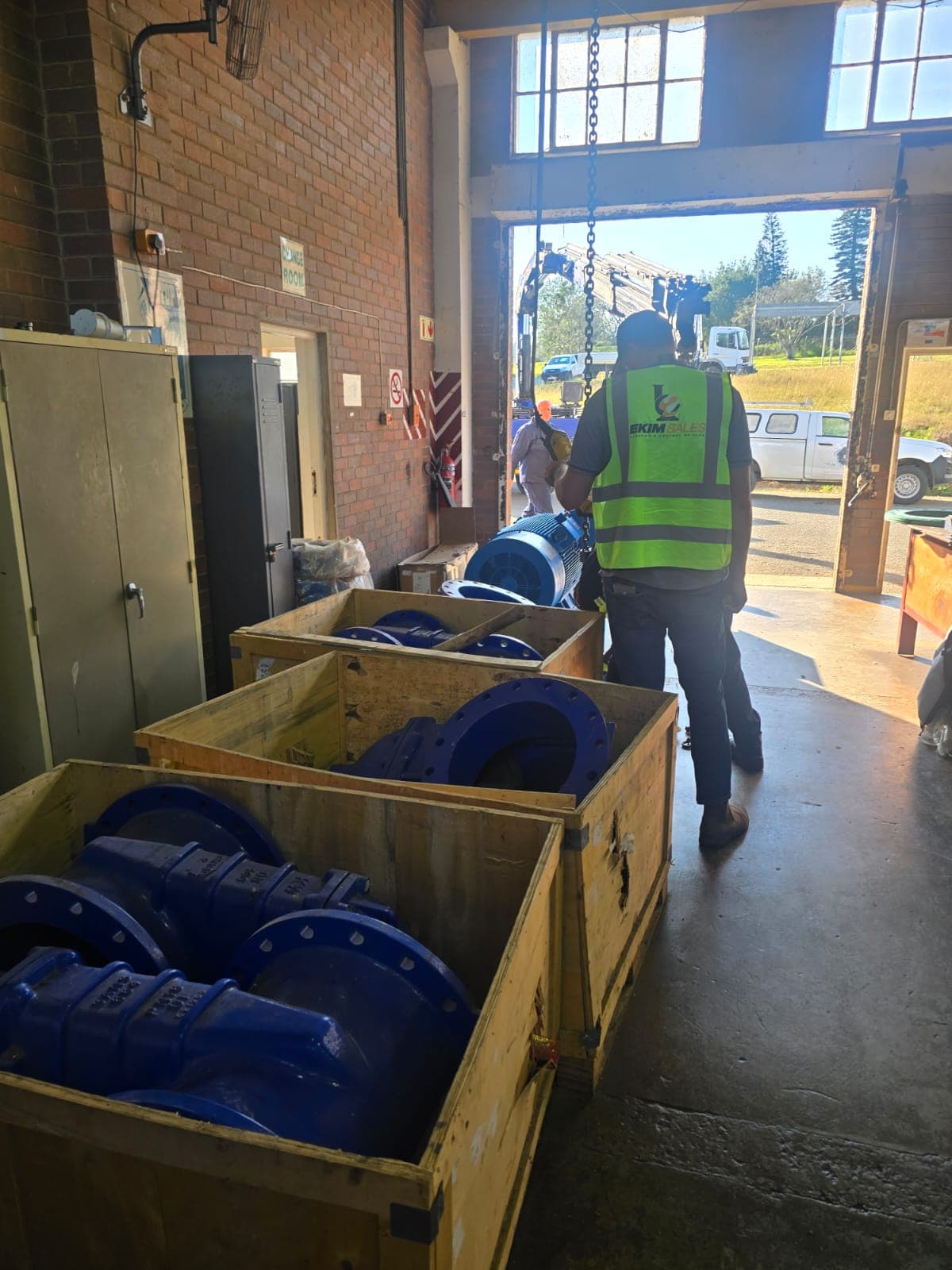 Nahoon Dam – 400mm Valve Replacement - Photo 1